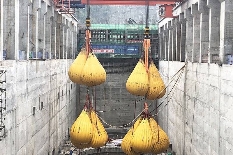 proof-load-bags-rental